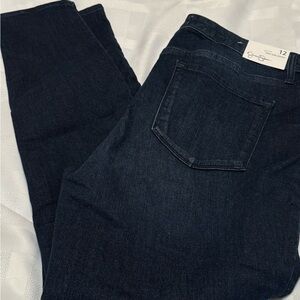 NWT Jessica Simpson Women’s Sz 12 High Rise Skinny Jeans in Dark Blue